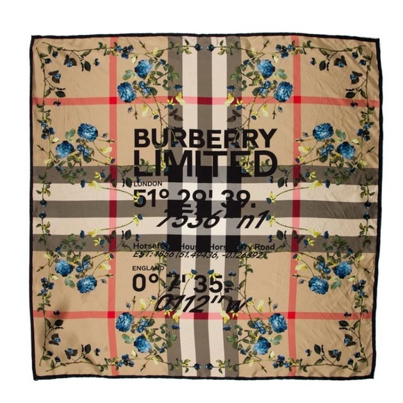 Limited edition Burberry scarf NWOT…beautiful ❤️❤️❤️ - Picture 6 of 16